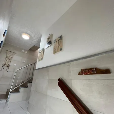 Residencial Mira-mar ホステル ペニシェ