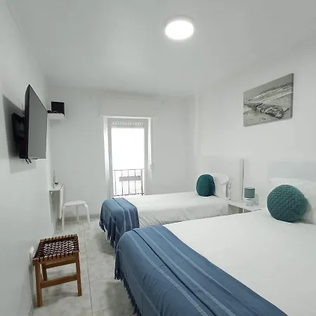 ホステル Residencial Mira-mar ペニシェ