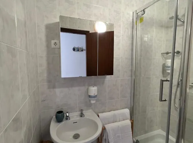 Residencial Mira-mar Хостел Пениши