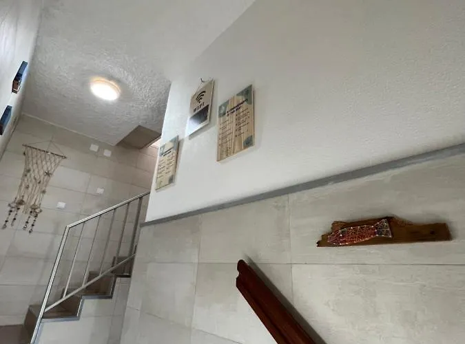 Residencial Mira-mar Хостел Пениши